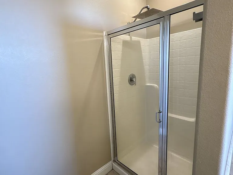 3921 W Payson Ave — Photo 18