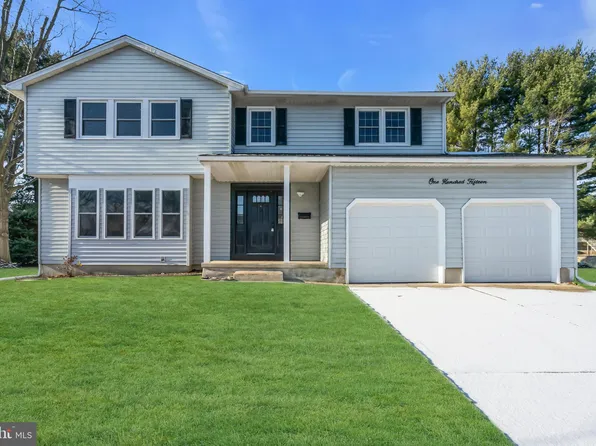 115 Berkshire Dr, Mount Laurel, NJ 08054