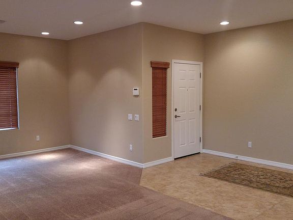 4th image of 5232 W Desert Hollow Dr