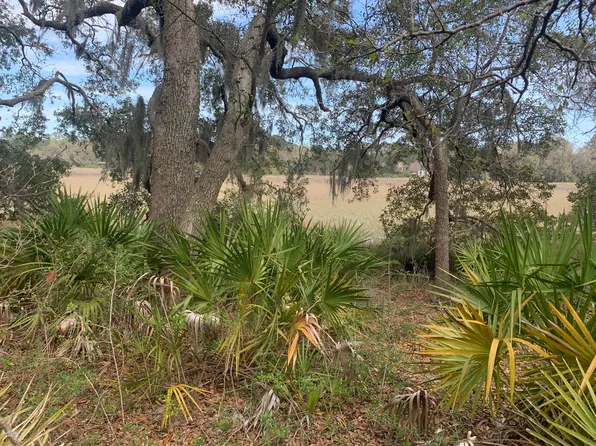 17 Bermuda Pointe Cir, Hilton Head Island, SC 29926