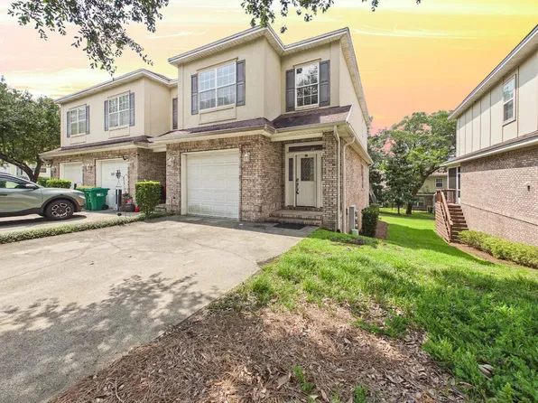 321 Nathey Ave, Niceville, FL 32578