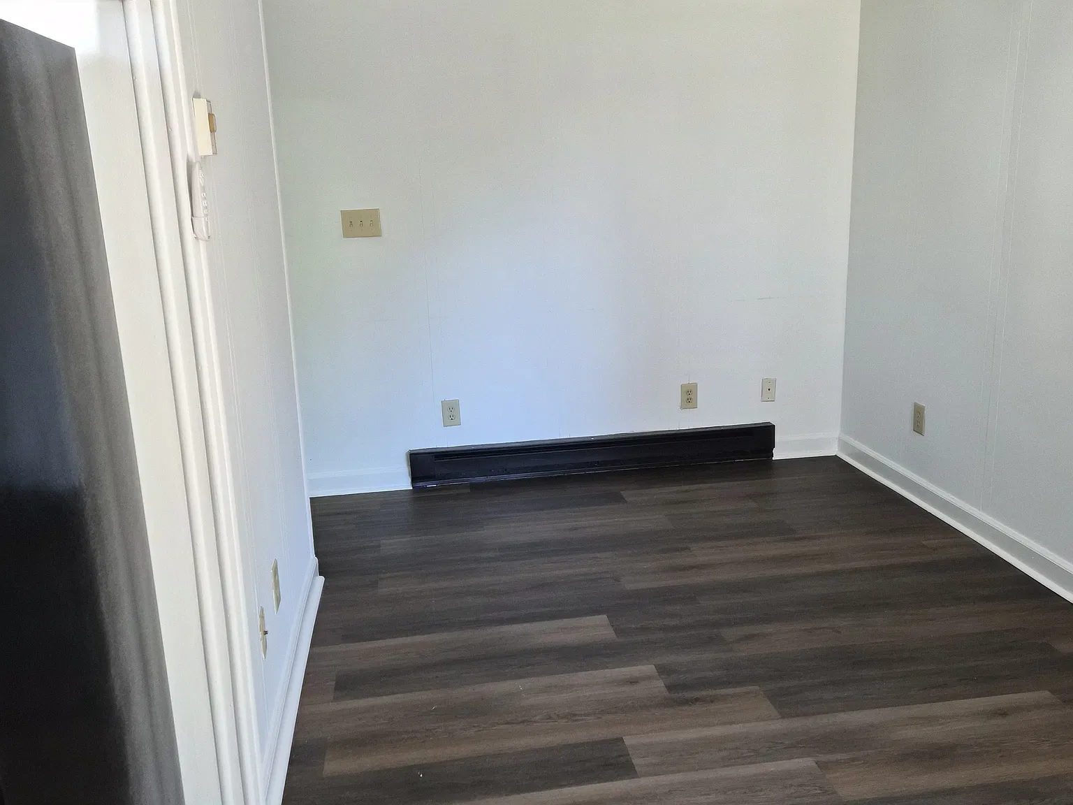 1 bed, $749 — Photo 3