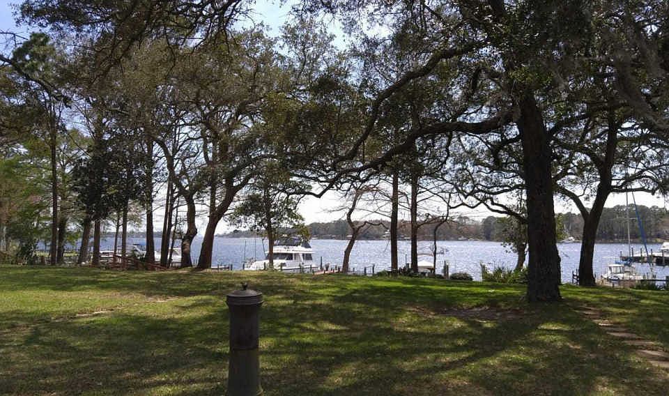 1st image of 106 Regatta Dr