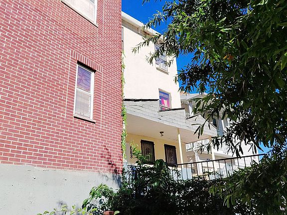 4th image of 883 E 175th St