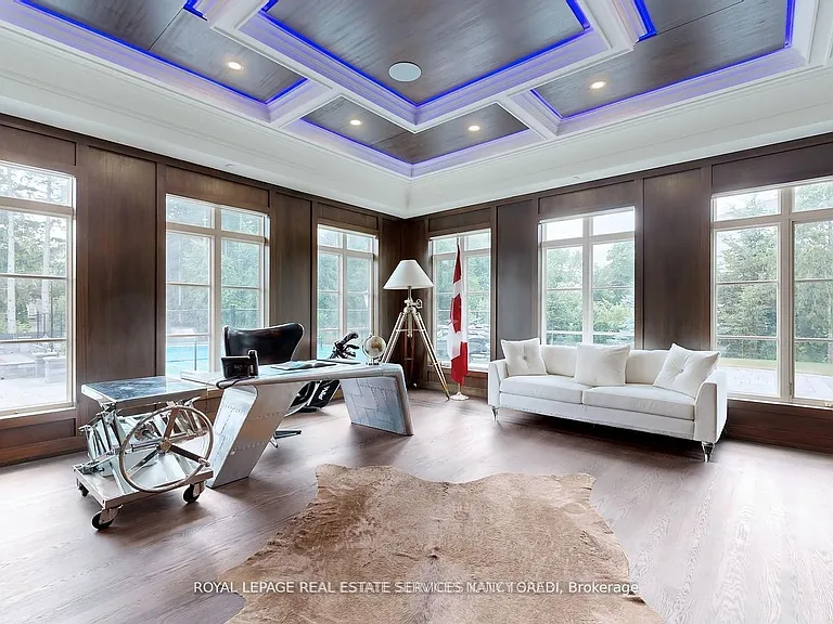 8 High Point Rd — Photo 14