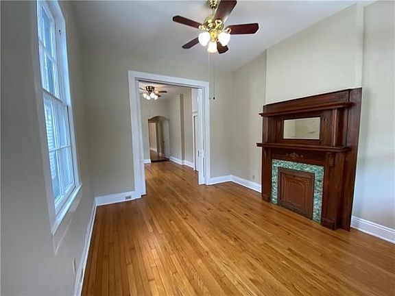 2nd image of 711 Joseph St