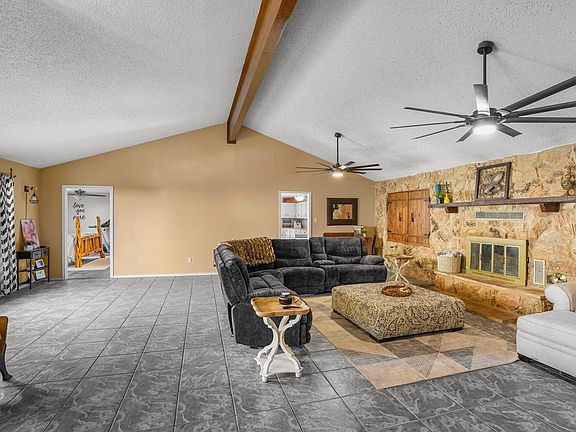 2nd image of 207 Providence Rd