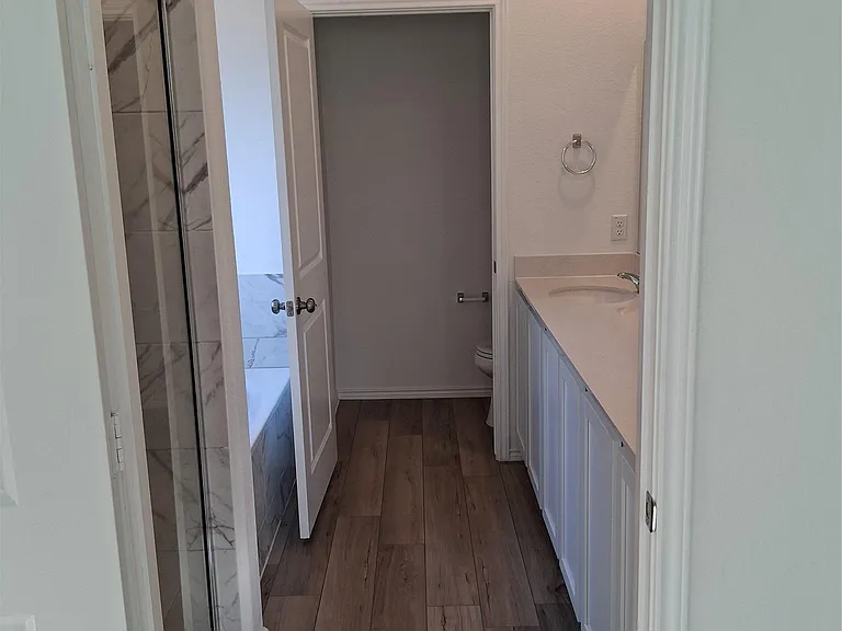 2121 Golden Grain Ln — Photo 22