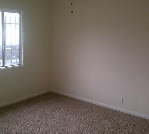 3rd image of 716 1/2 Mar Vista Ave