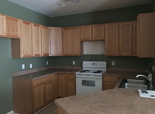5th image of 18103 Addington Dr #1