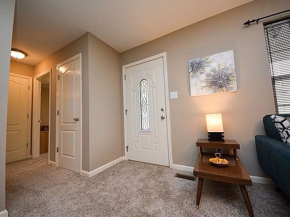5th image of 245 Fern Dr SE