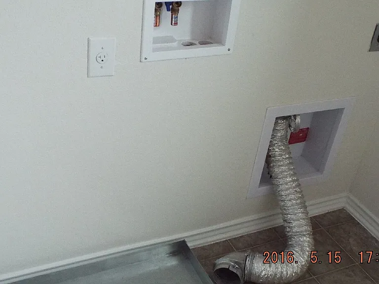6015 Clematis Trl — Photo 13