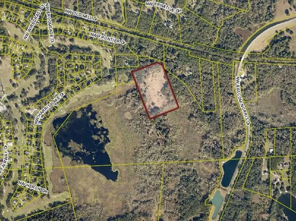 820 NW Frontier Dr, Lake City, FL 32055