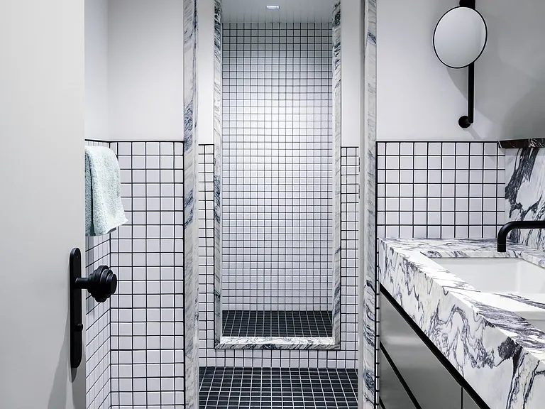 462 Van Buren St #1 — Photo 13