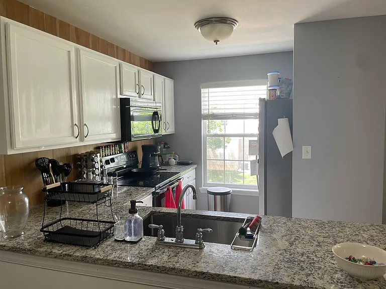 9740 Bexley Station Dr #7F — Photo 4