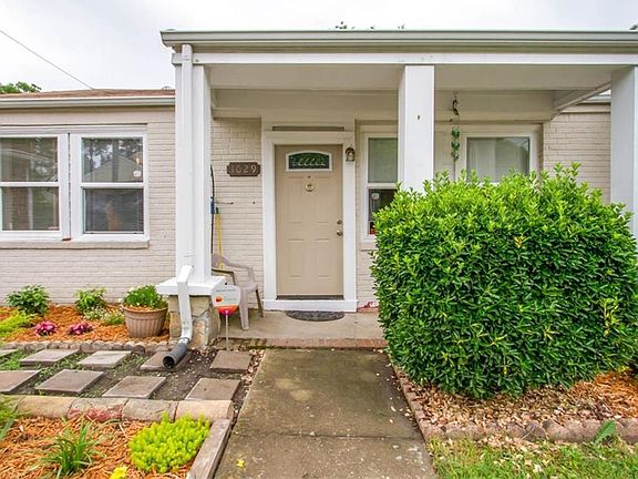 4th image of 1029 Carrington Ave