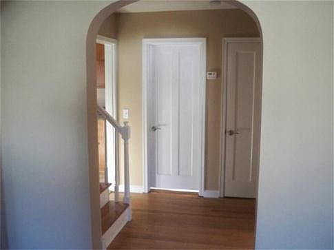 4th image of 6215 Elbrook Ave
