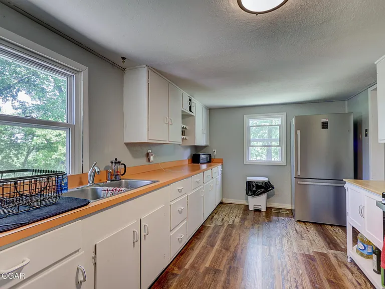 1265 S Brynewood Ln — Photo 12