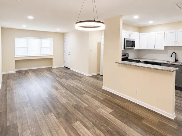 2411 Tremont St #2, Philadelphia, PA 19115
