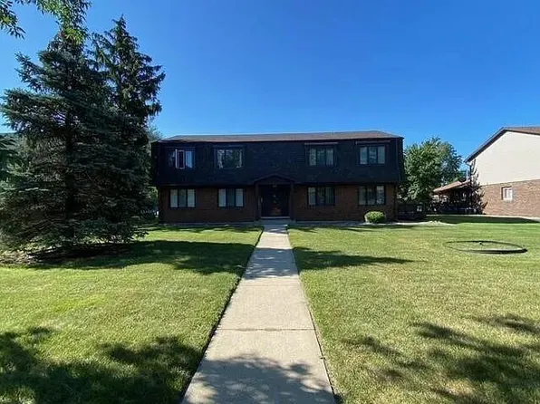 1424 Camellia Dr, Munster, IN 46321