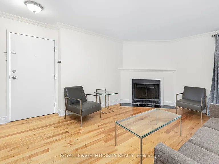 1589 Saint Bernard St #503 — Photo 3