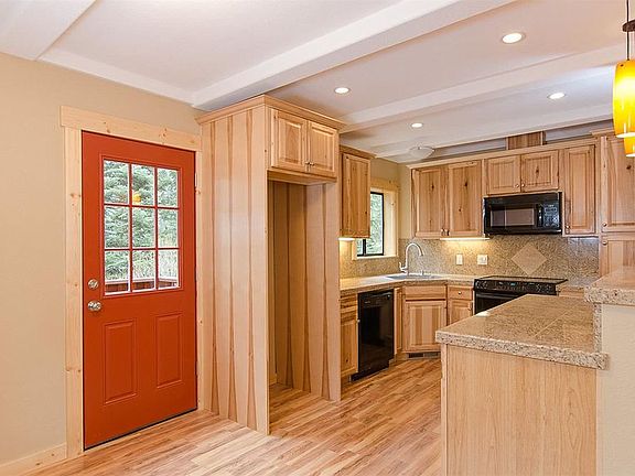 5th image of 10821 Snow Shoe Cir