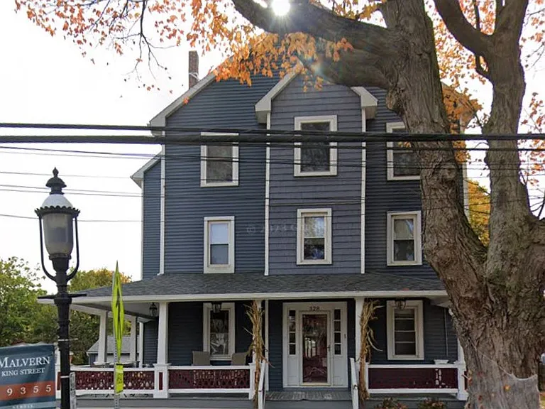 Front 328 E King_11062025