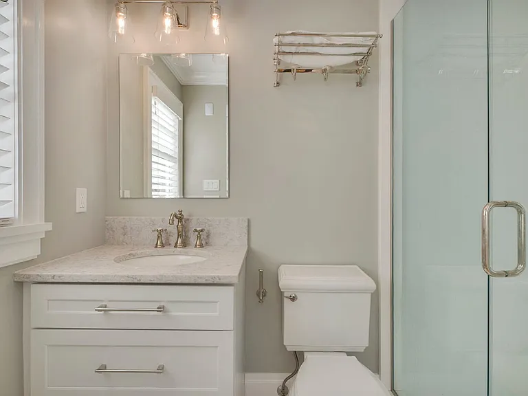 165 Marine Pl — Photo 16