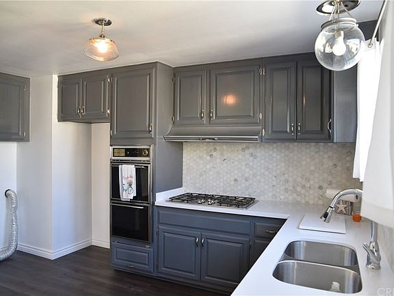 3rd image of 24226 Friar St