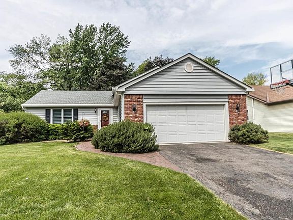 2nd image of 7627 Summerwood Dr