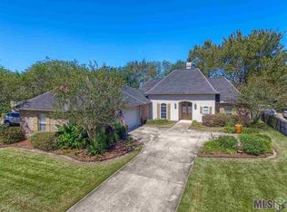 39408 Meadowbrook Ave, Prairieville, LA 70769