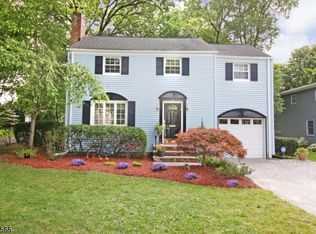 78 Waldron Ave, Glen Rock, NJ 07452