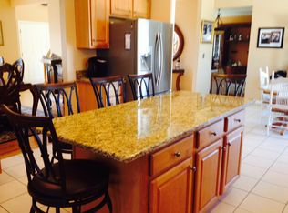 5 Arborvitae Ln, Miller Place, NY