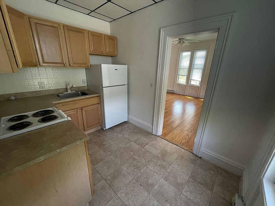 45 Fairview Ave Poughkeepsie NY Zillow