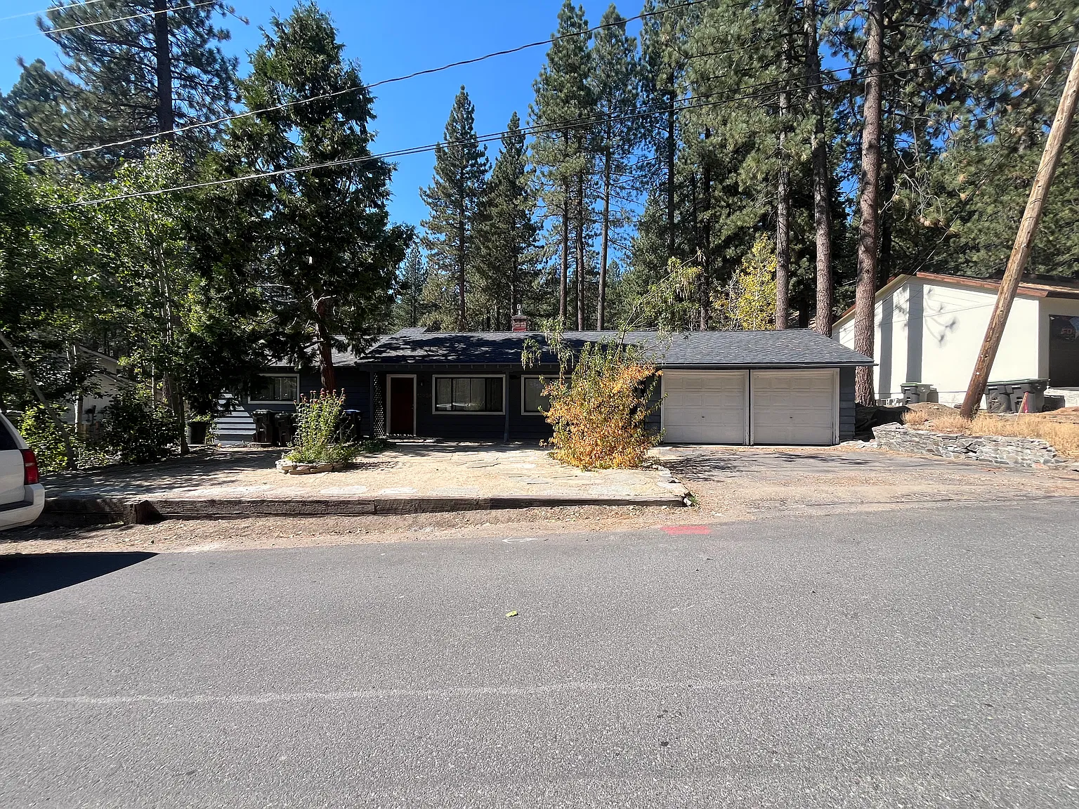 2 bed, 1200 sqft, $4,250 — Photo 1