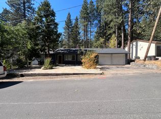 10236 Donner Trail Rd, Truckee, CA 96161