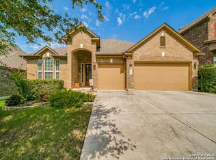 17019 Castlehead Dr, Helotes, TX 78023