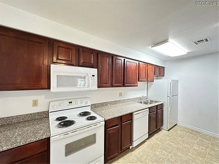 4340 Sandy River Dr #84 — Photo 7