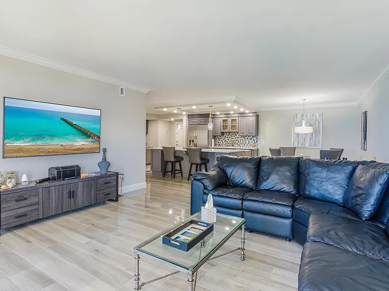 5440 N Ocean Dr #804 — Photo 10