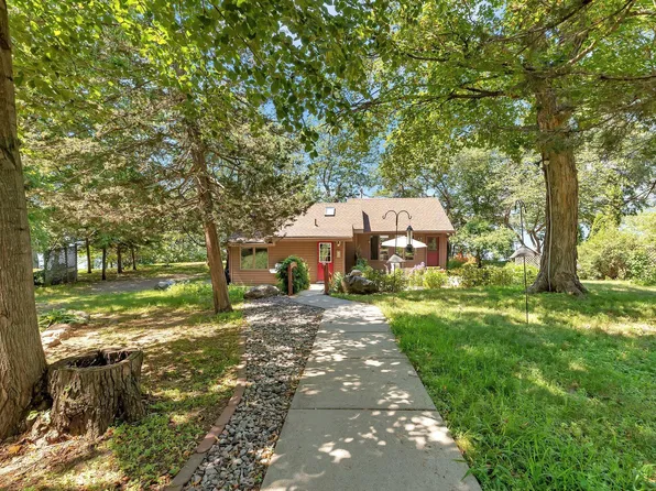 11587 Kimball Ave NW, Annandale, MN 55302