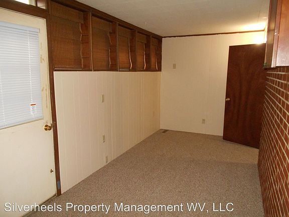 4th image of 1137 Stadium Dr APT 1