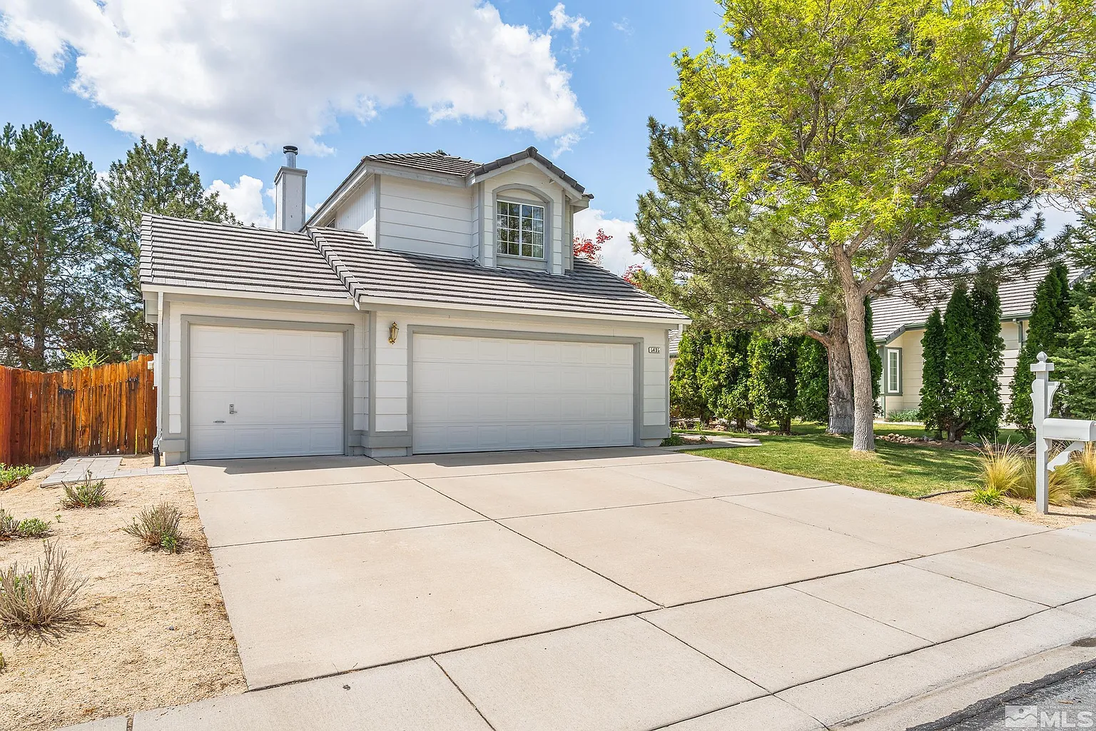 5435 Santa Barbara Ave photo 1