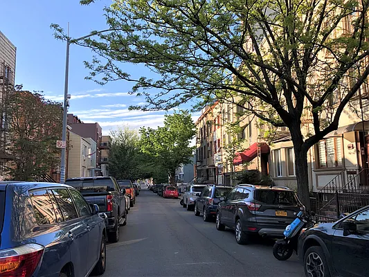 Rented by Michal Kuras, LREB | media 5