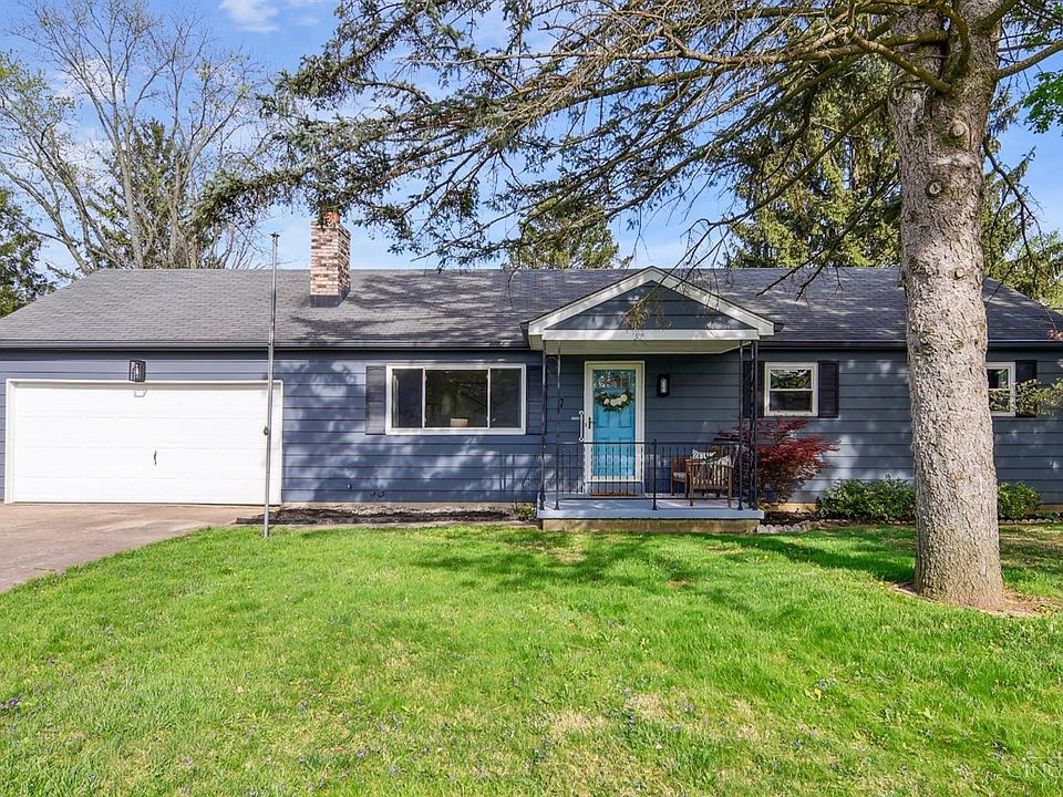 1st image of 7 Arcadia Dr