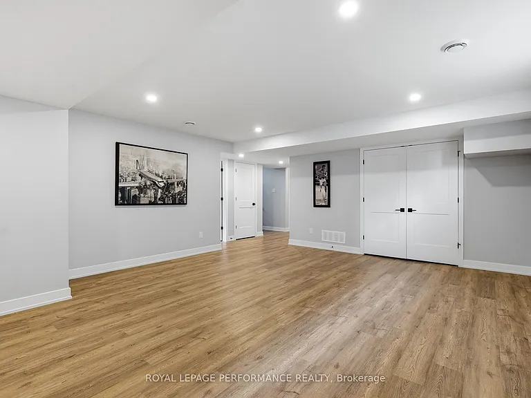 504 Barrage St — Photo 29