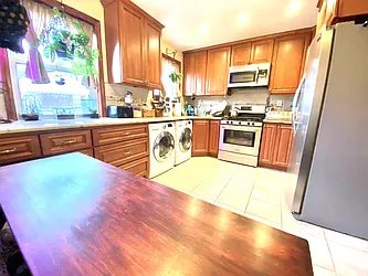 Sold by Winzone Realty Inc