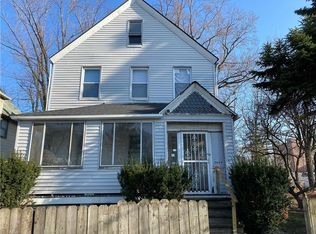 2999 E 61st St, Cleveland, OH