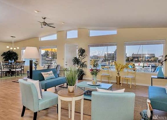 2nd image of 3770 Shorewood Ave