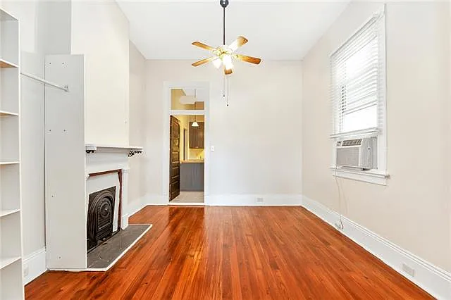 2758 Orleans Ave — Photo 8