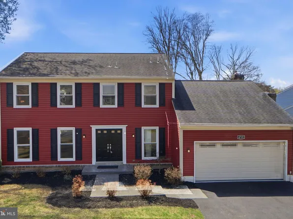 4739 Hickory Nut Pl, Dumfries, VA 22025